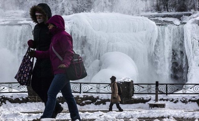 Les chutes du Niagara gelées - 5