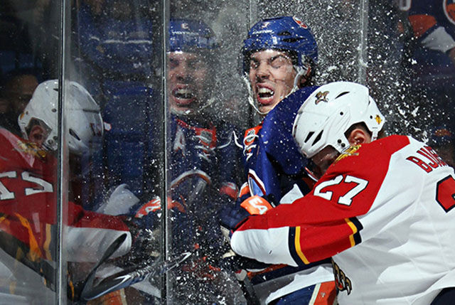 Hokey sur glace, un sport violent - 14