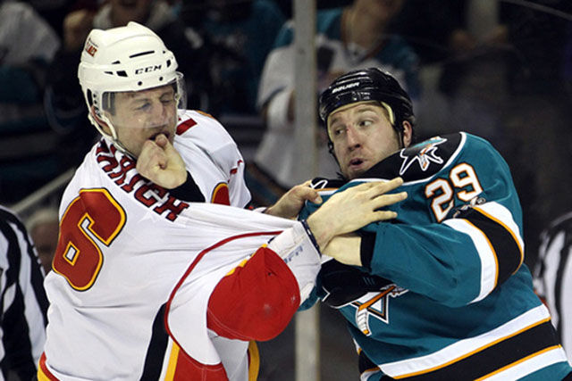 Hokey sur glace, un sport violent - 8