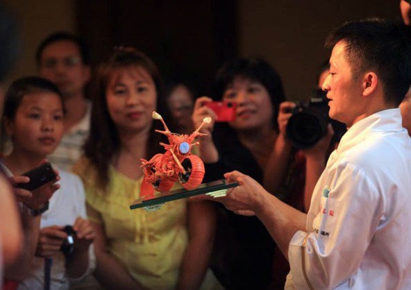 Des homards transformés en moto - 6