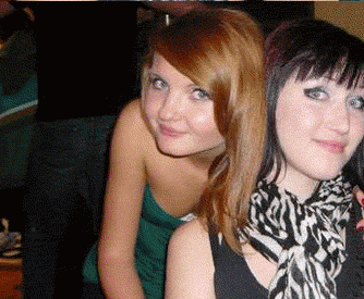 Filles qui font toujours la même tête - 11