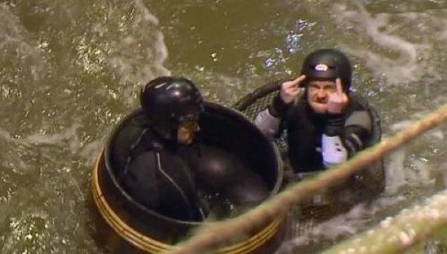 Martin Freeman fait un doigt au photographe - 17