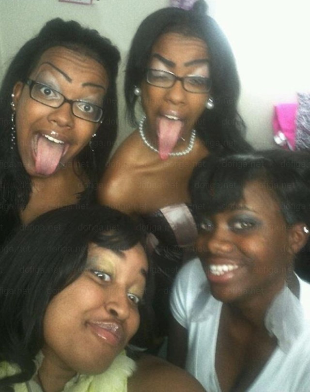 DEs sourcils très laids - 22