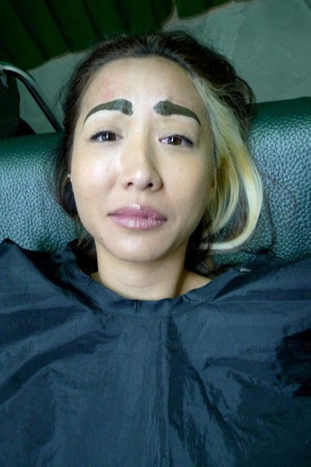 DEs sourcils très laids - 7