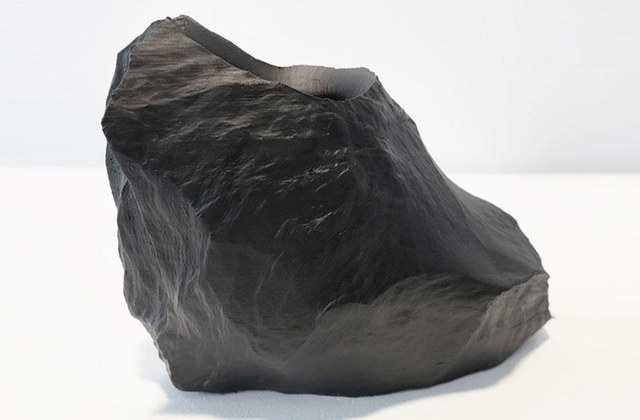 Des chaussures qui représentent ses ex-copines - 2