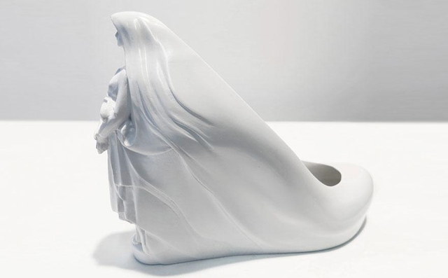 Des chaussures qui représentent ses ex-copines - 8