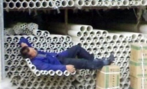 Ces gens qui dorment n'importe où - 4