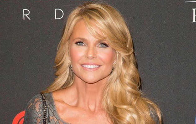 Devinez quelle ge a cette femme (Christie Brinkley) ?