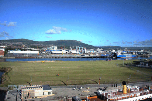 Time-lapse du grand tableau sur le sol