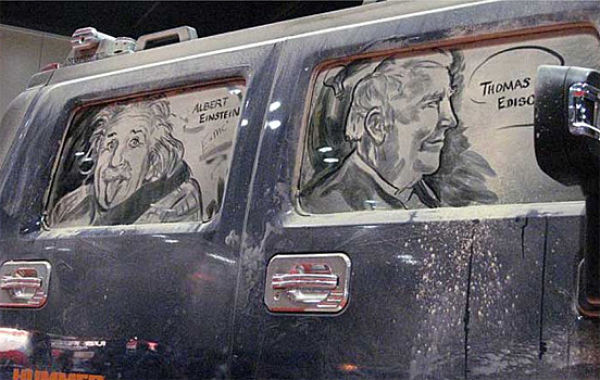 Dessins sur des voitures sales - 13