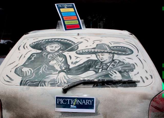 Dessins sur des voitures sales - 21