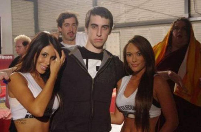 Photobombs like a boss - 14