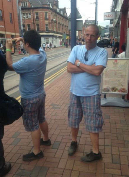 Des clones en ville - 23