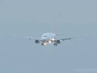 Atterrissages d'avions très difficiles - 10