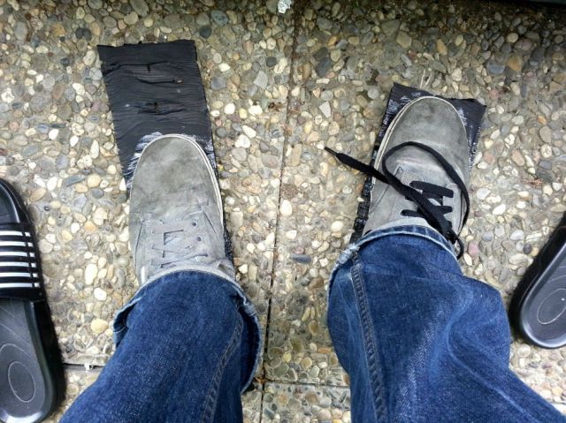 Reparer des chaussures troues - 2