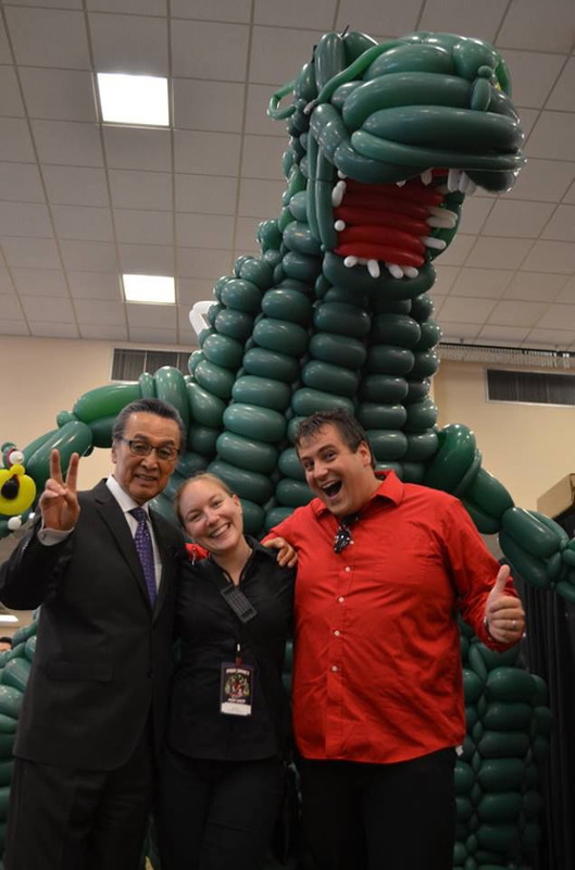 Rplique de godzilla en ballons - 19