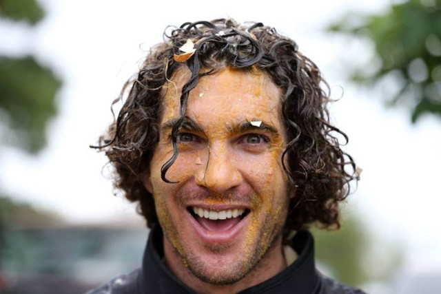 Concours de lancer d'oeufs - 4