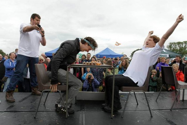 Concours de lancer d'oeufs - 7