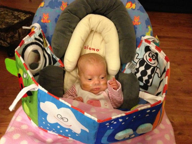 Photos d'un bb prmatur - 32