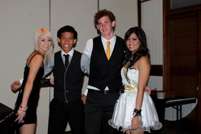 DEs garons qui n'osent pas toucher les femmes - 26