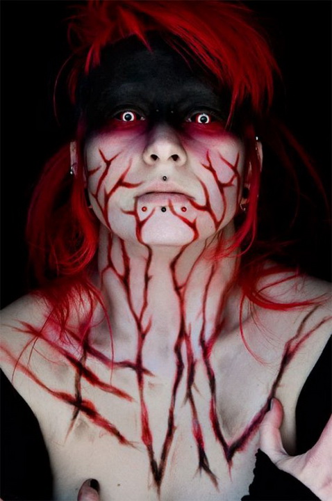 Filles maquillées pour Halloween effrayants - 10
