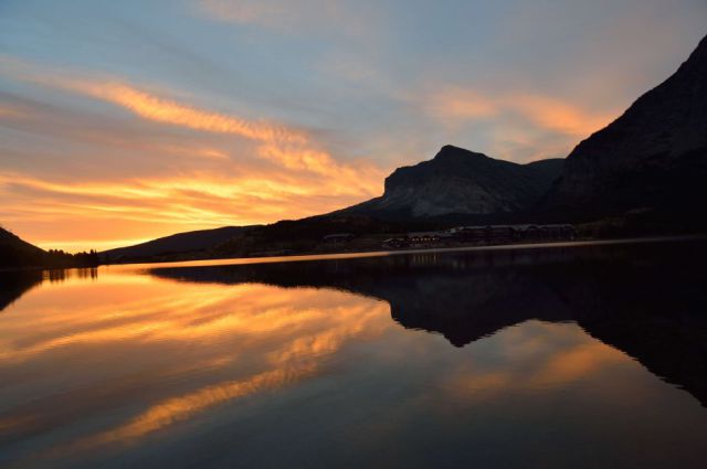 Endroits du globe qui font rêver (Lake McDonald lodge in Glacier National Park)