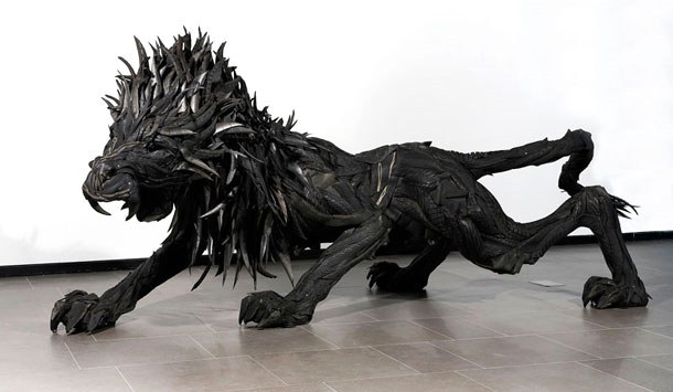 Sculptures faites  base de pneus - 4