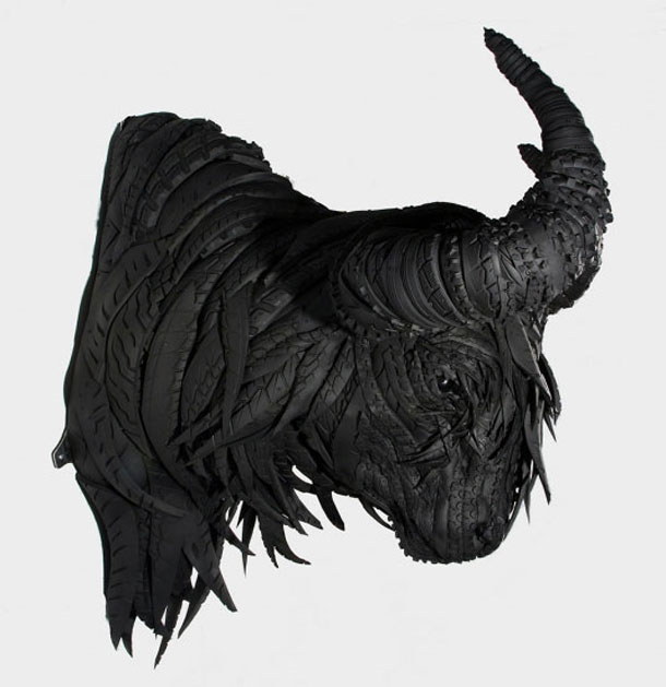 Sculptures faites  base de pneus - 8