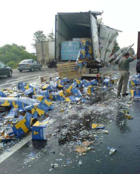 Accidents de voiture ou de camion - 1